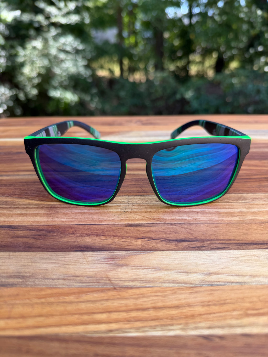 Green Flash – Polarized Blue-Violet Mirror Sunglasses